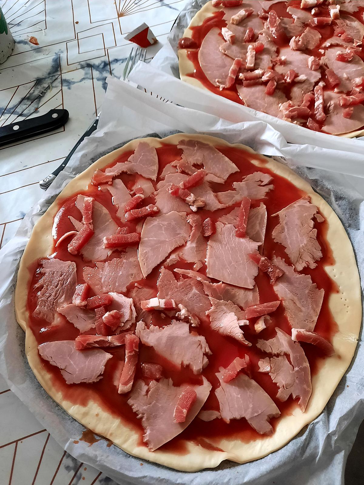 recette pizza classique rapide