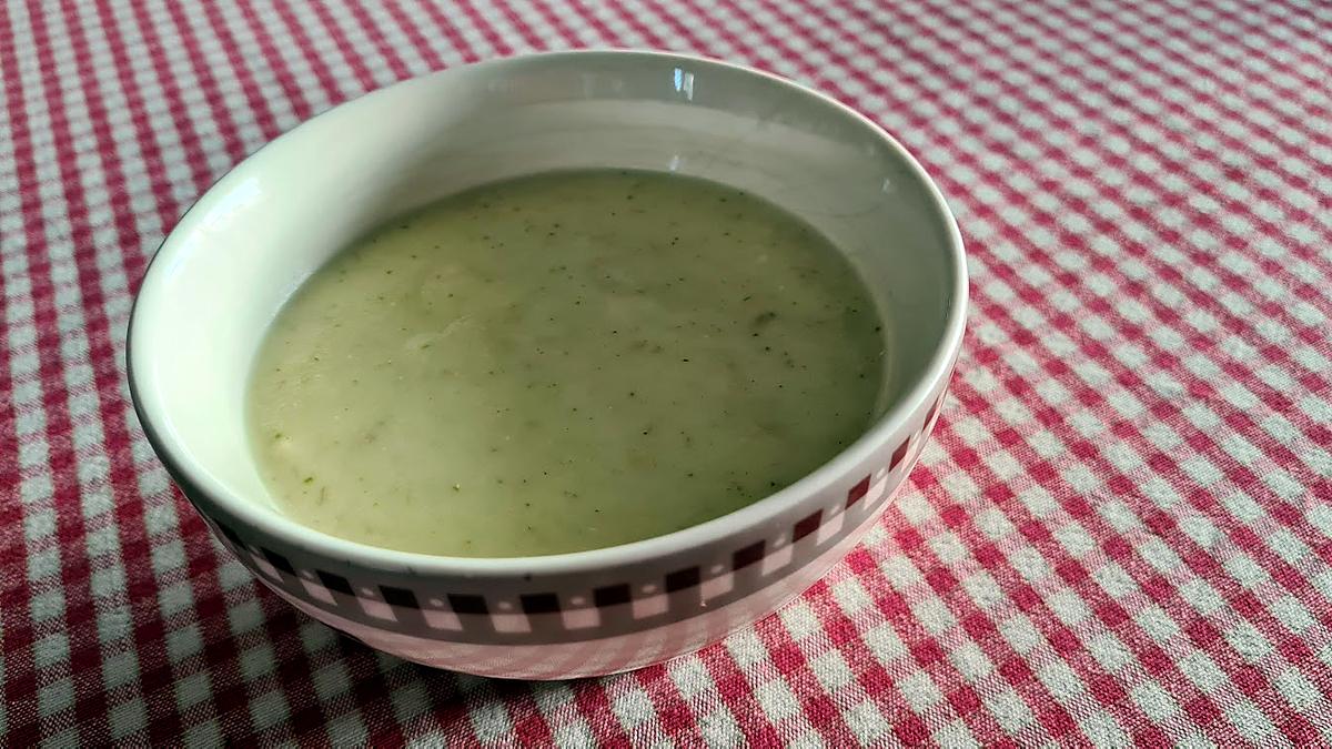 recette soupe courgette,lardons,chèvre