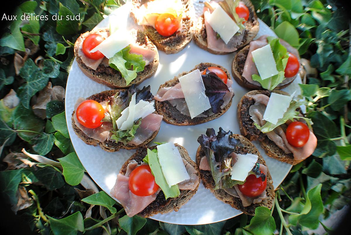 recette Tartines de boeuf cru pour l'apéro .