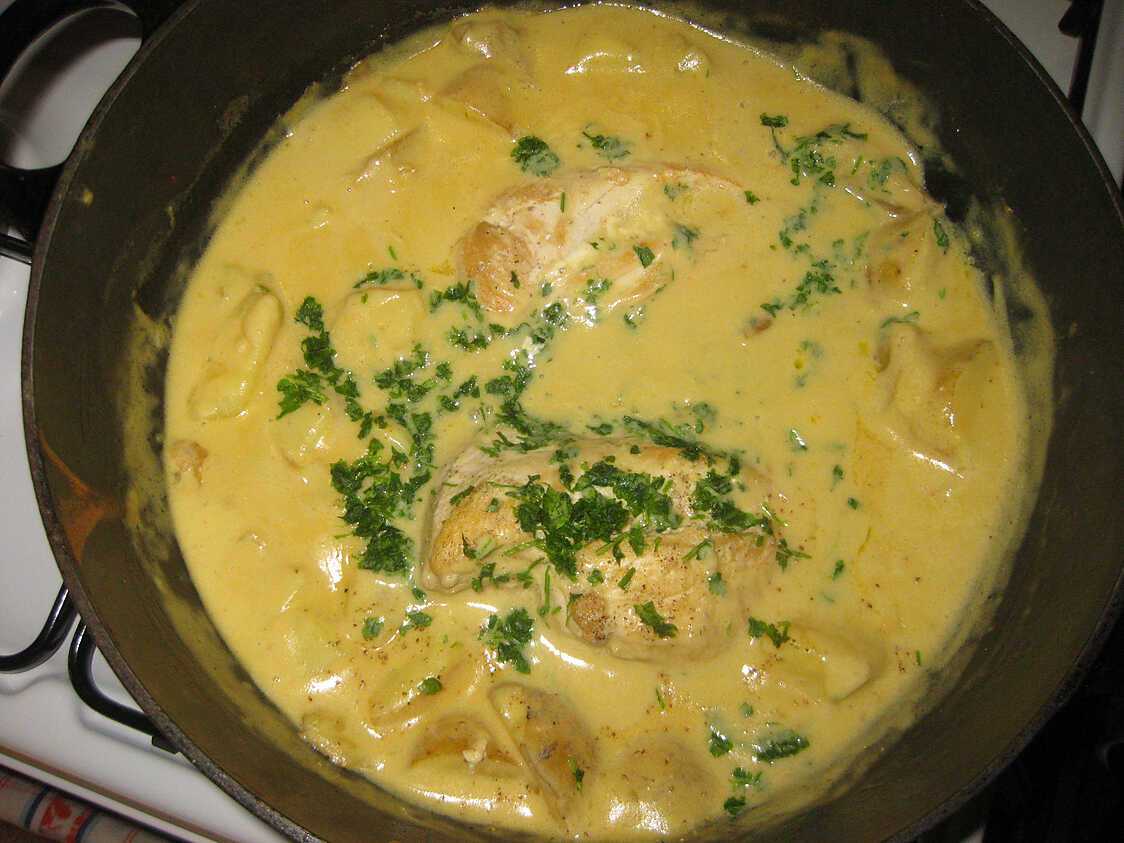 Recette de Blancs de poulet à la crème et moutarde de Dijon