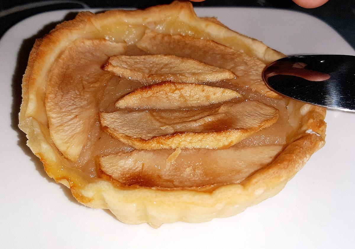 recette Tartelette pommes ( compotée pomme,poire banane ) ( MARIE3411)
