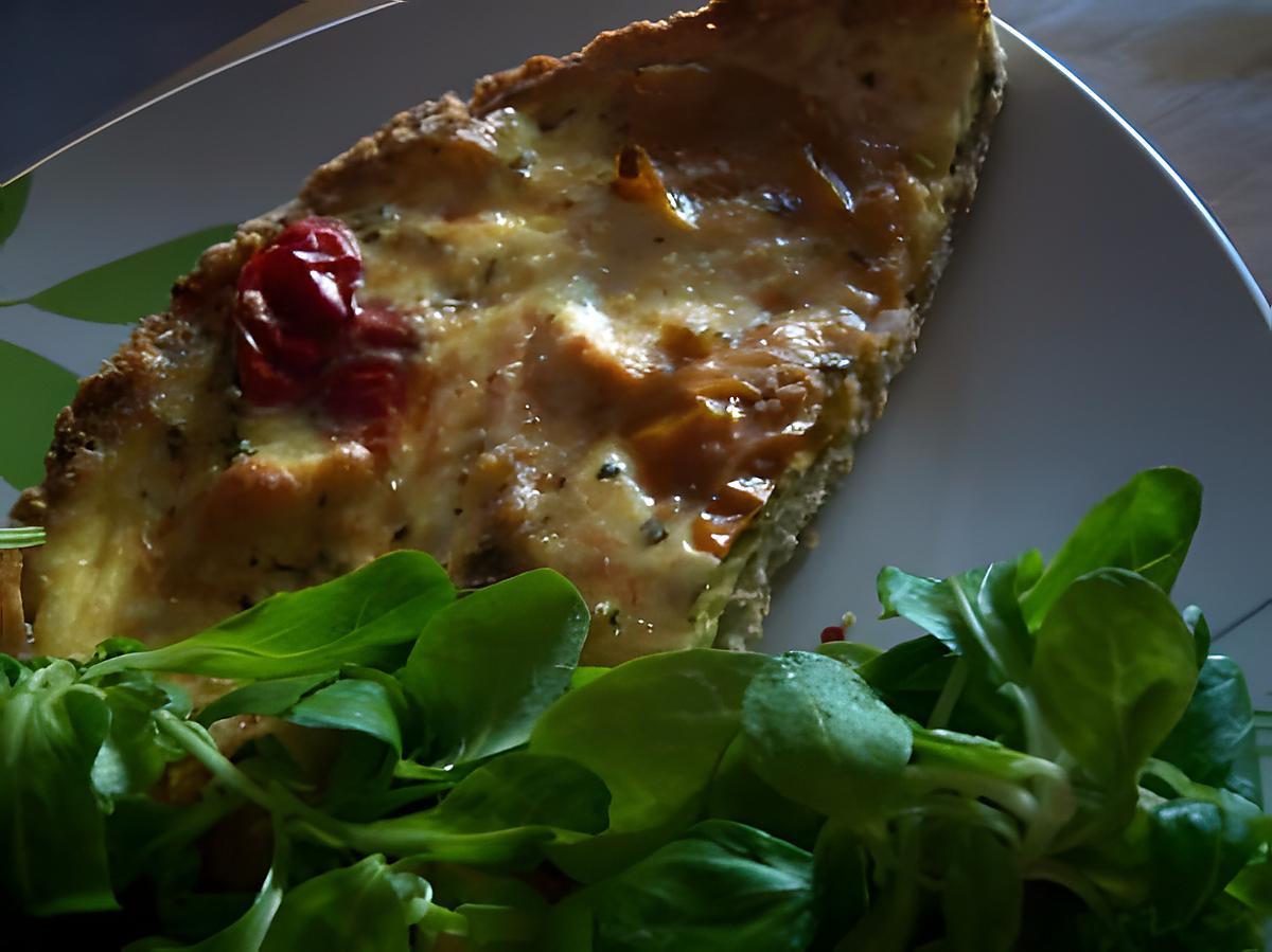 recette ***Tarte au poulet sur fond de graines de sésames***