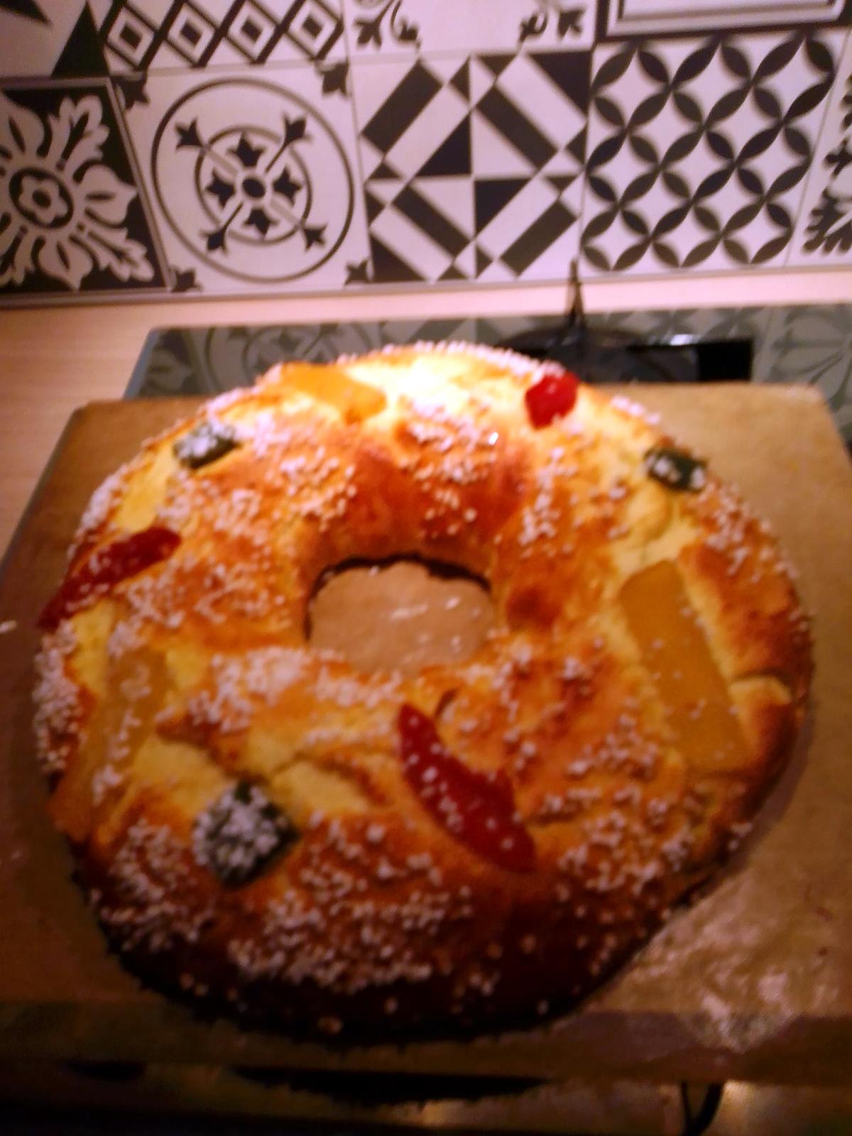 recette couronne aux fruits confits