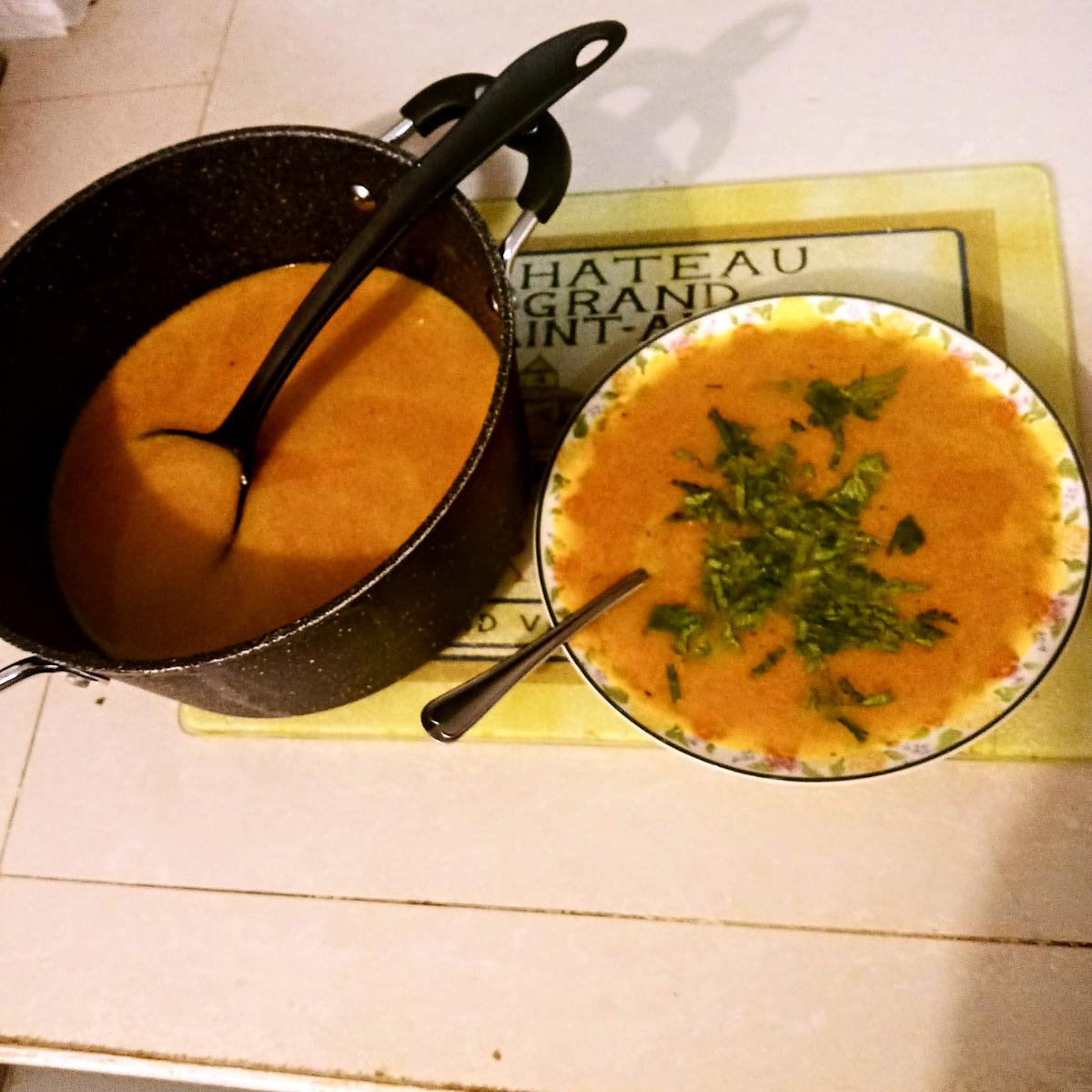 recette POTAGE AUX CAROTTES ET AU GINGEMBRE FRAIS