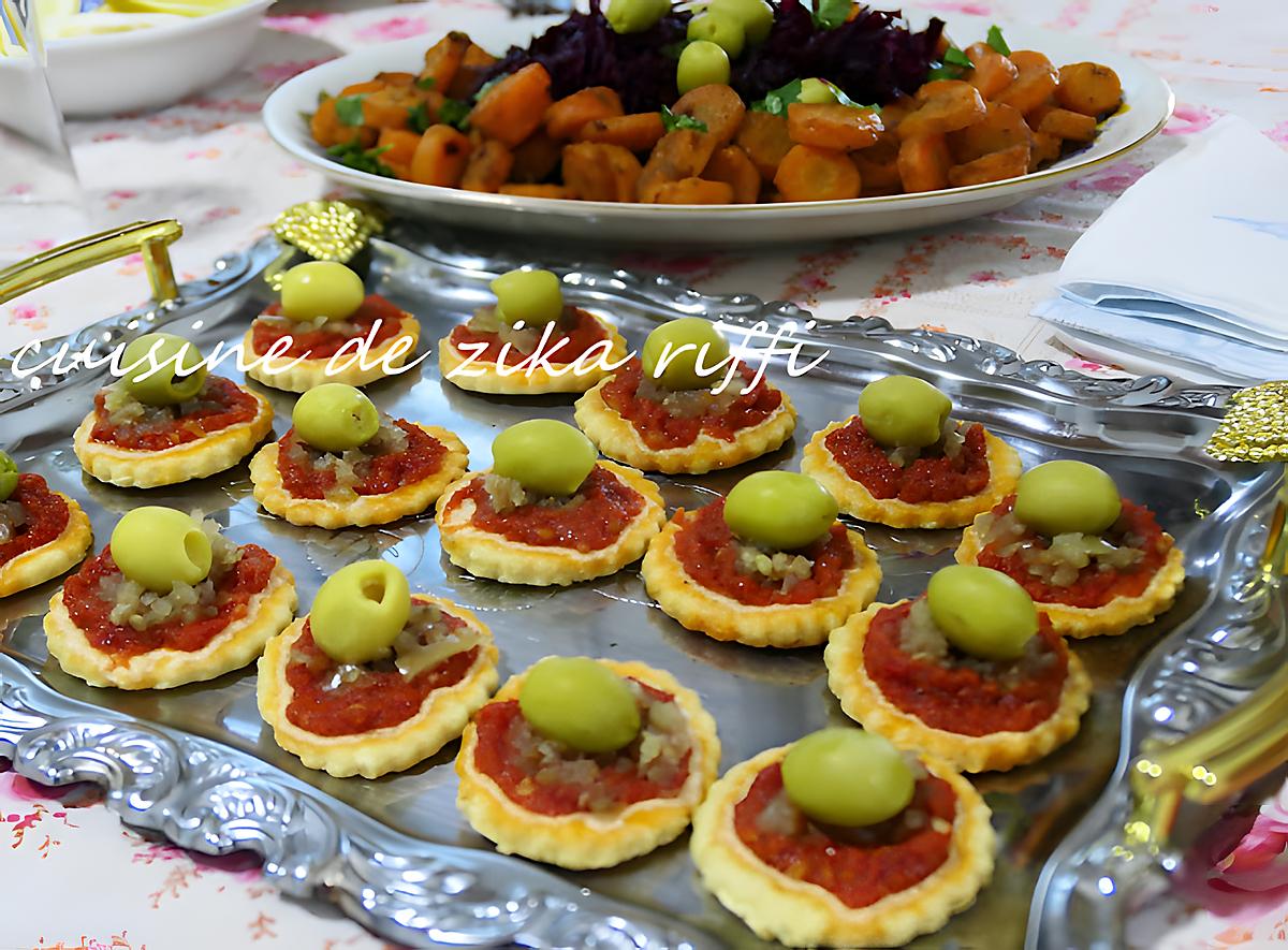 recette Bouchées de mini pizza- Pâte sablée au parmesan et au poivre