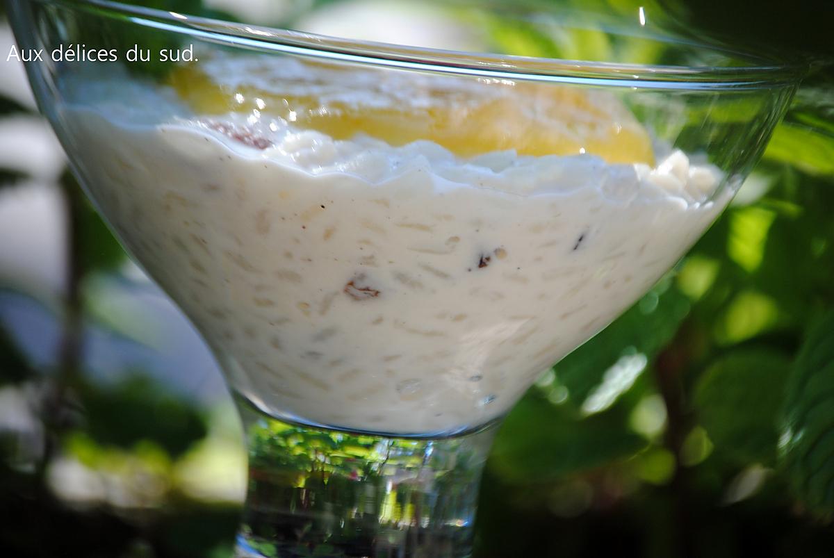 recette Riz au lait de coco , raisins au rhum et confiture de mangue .