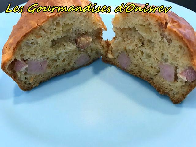 recette MINI-CAKES LARDONS  ET OIGNONS