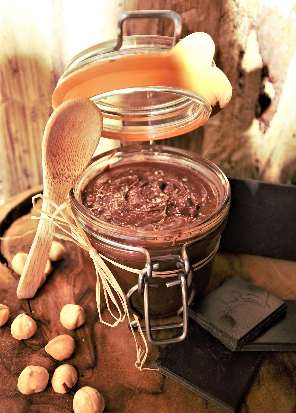 recette PATE A TARTINER CHOCOLAT/NOISETTES HEALTHY
