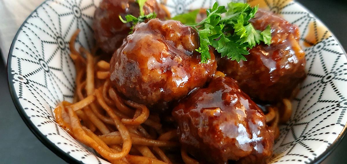 recette Boulettes de bœuf du Général Tao et Nouilles sautées Inspiré par cooking morgane