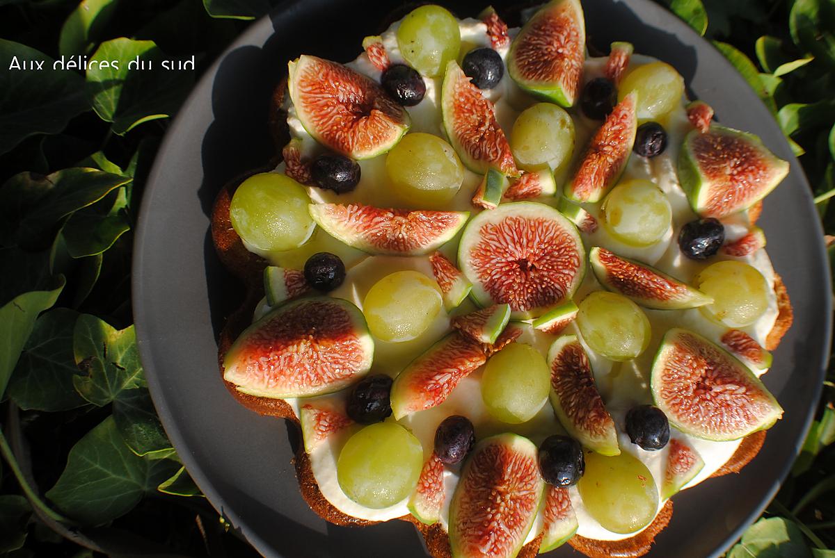 recette Amandine aux figues et raisins .