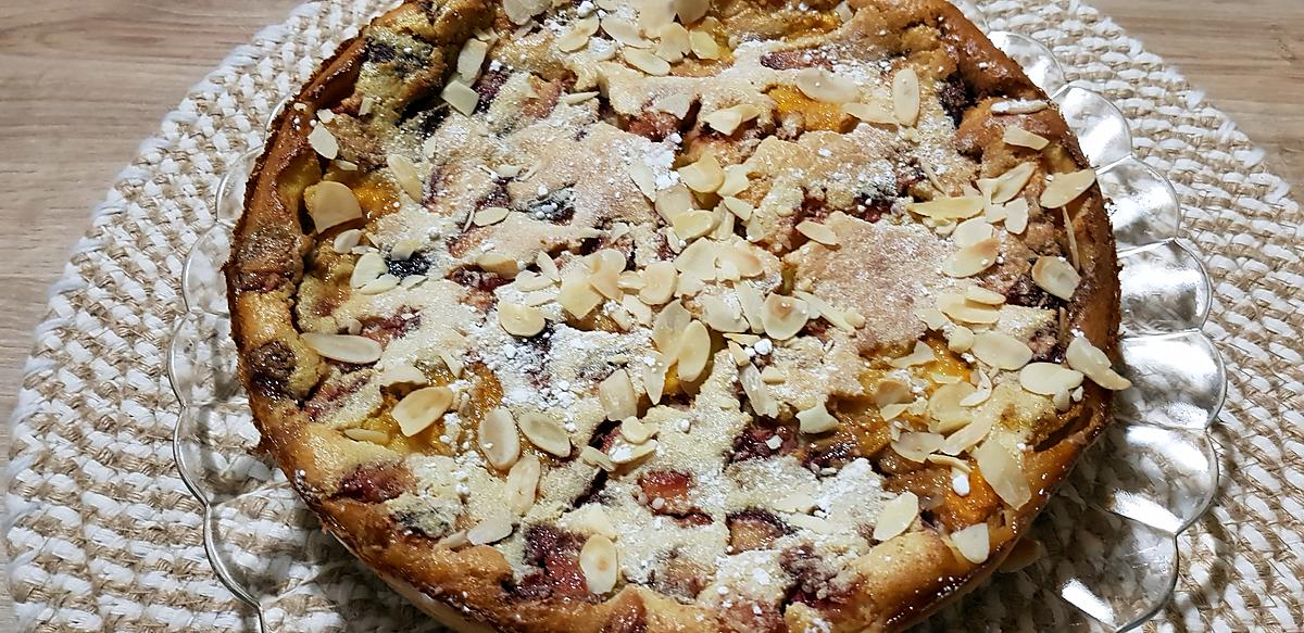 recette Clafouti aux pêches de vigne et aux amandes