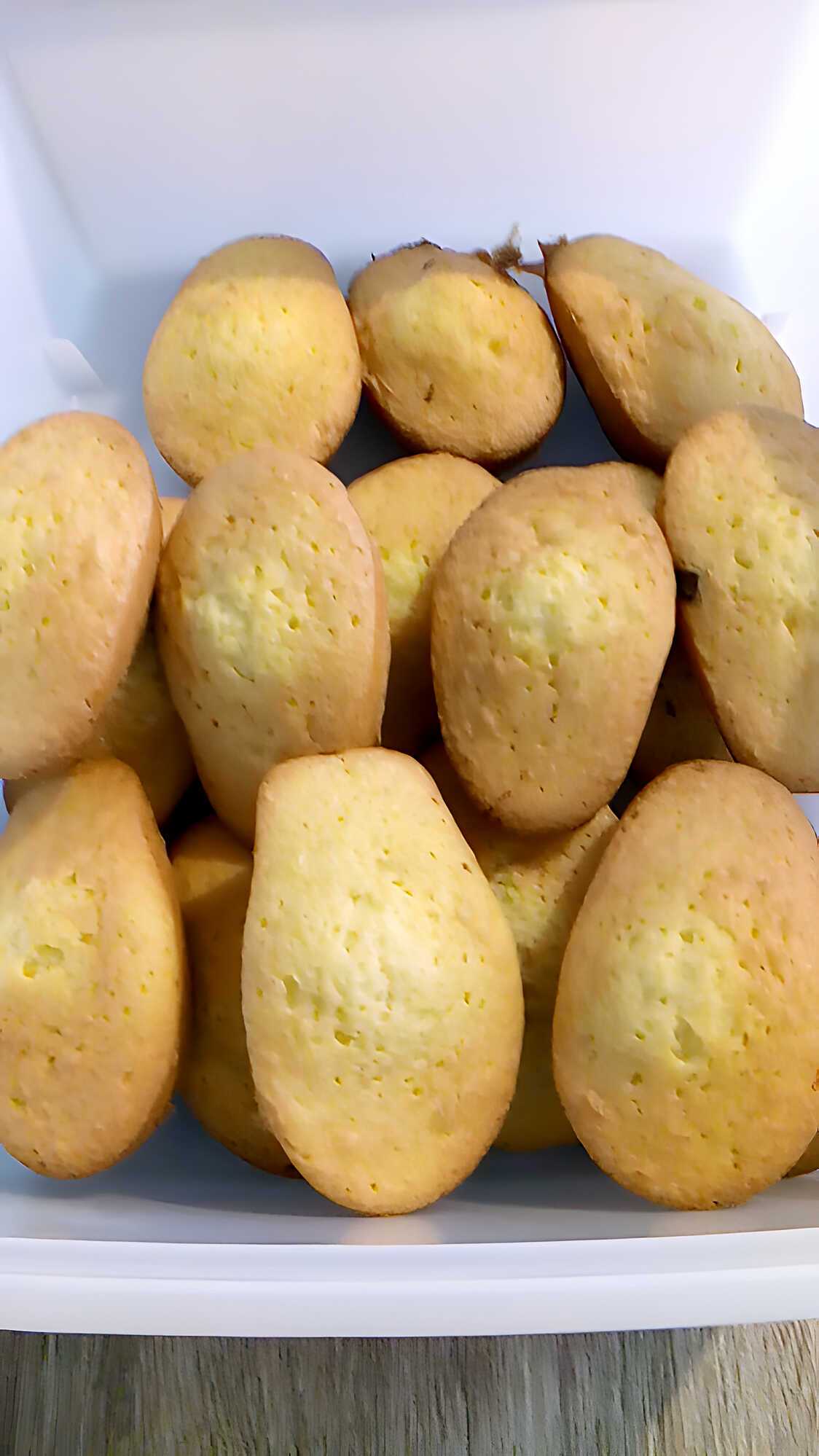 Recette de Madeleines coeur pate a tartiner a la noisette au cake factory