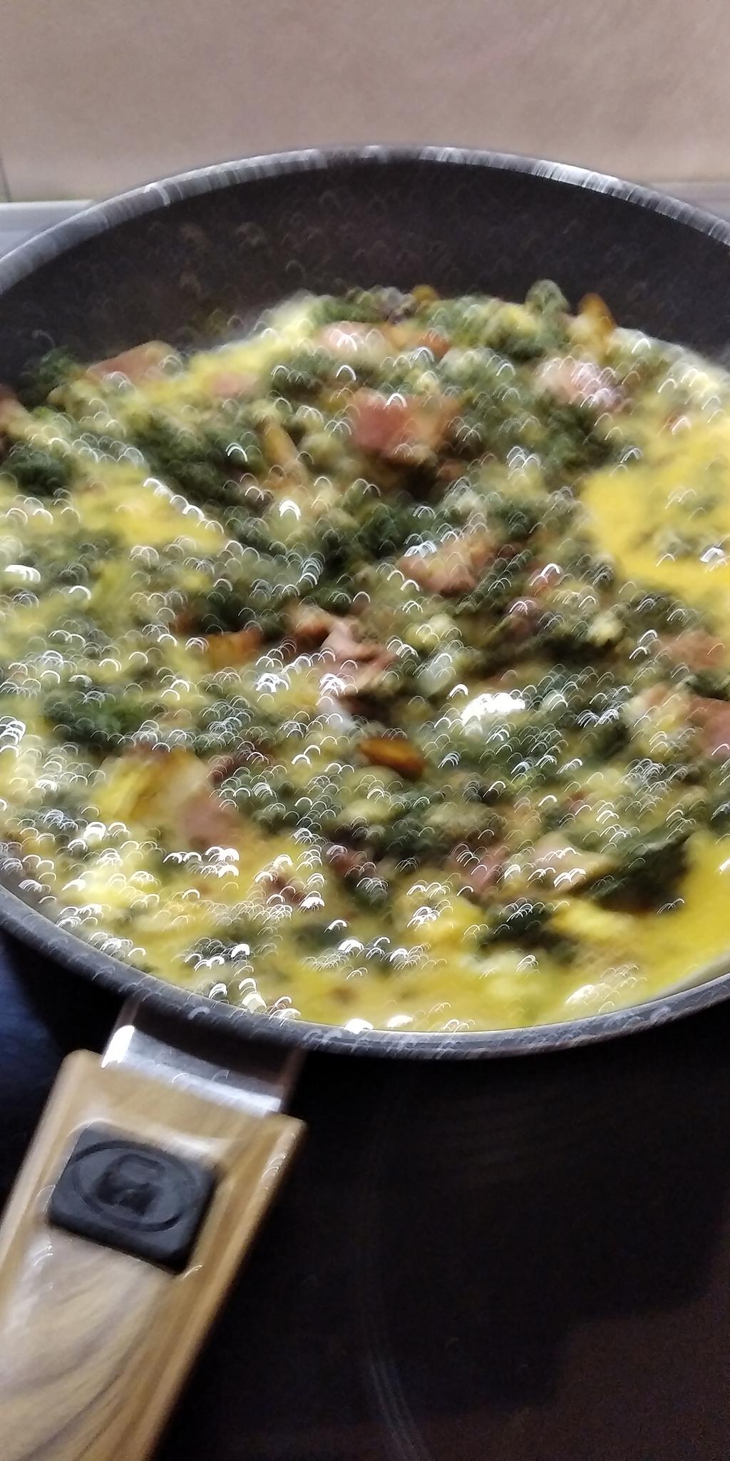 recette Œufs brouillés au chou kale
