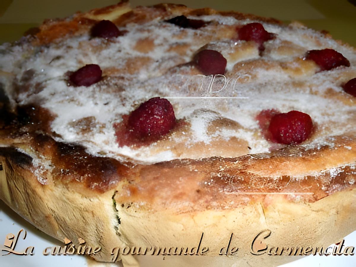 recette Tourte fondante aux framboises et poires  25 Février 2023