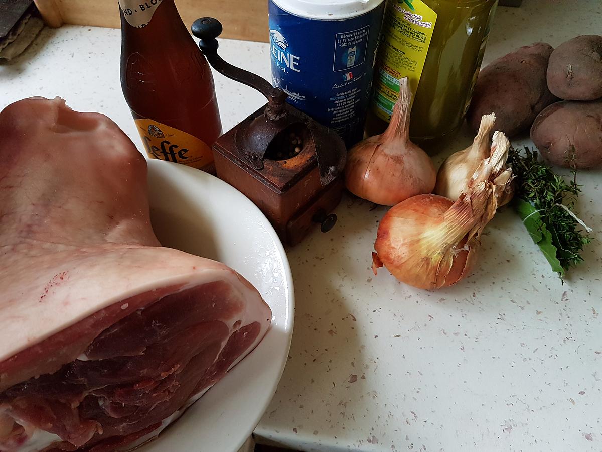 recette Jambette de porc à la bière à la campagnarde