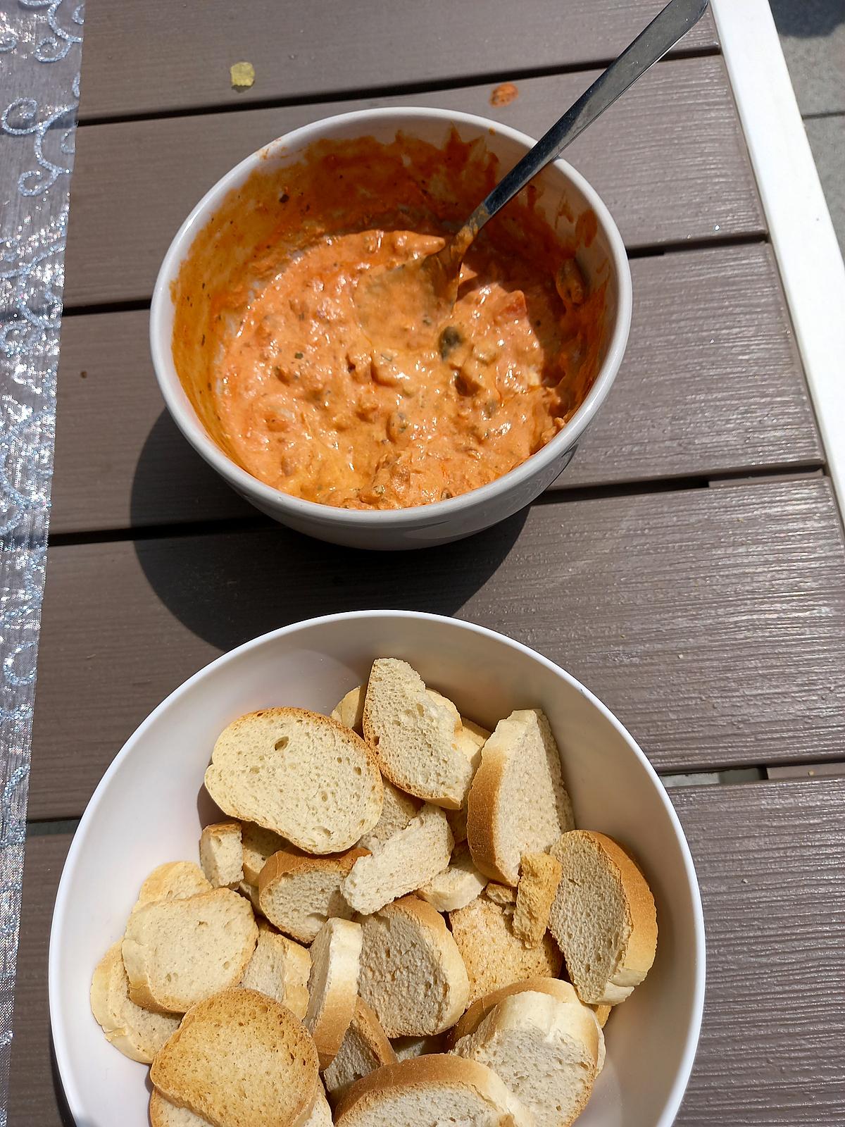 recette Tartinade thon catalane ail et fines herbes