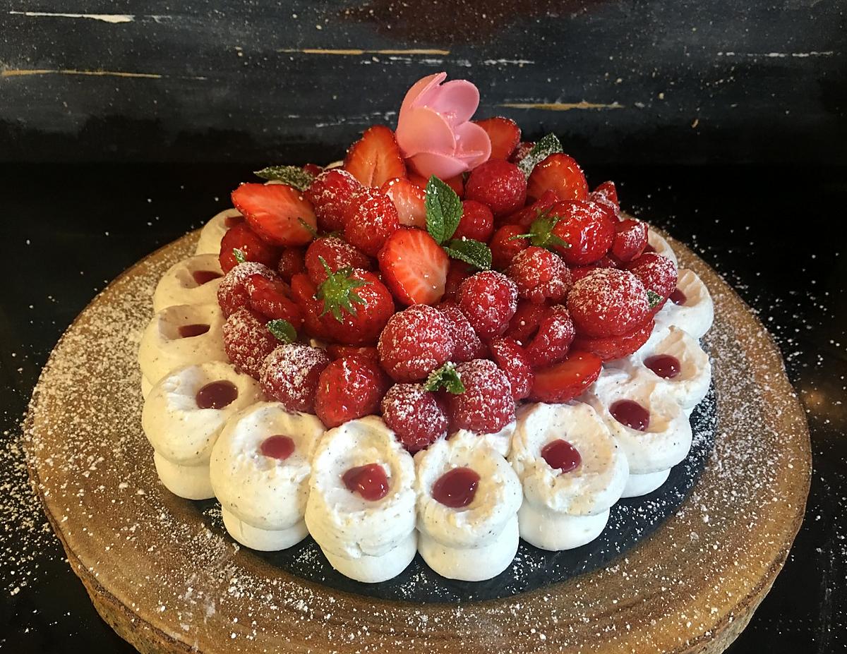 recette PAVLOVA FRAISE & FRAMBOISE