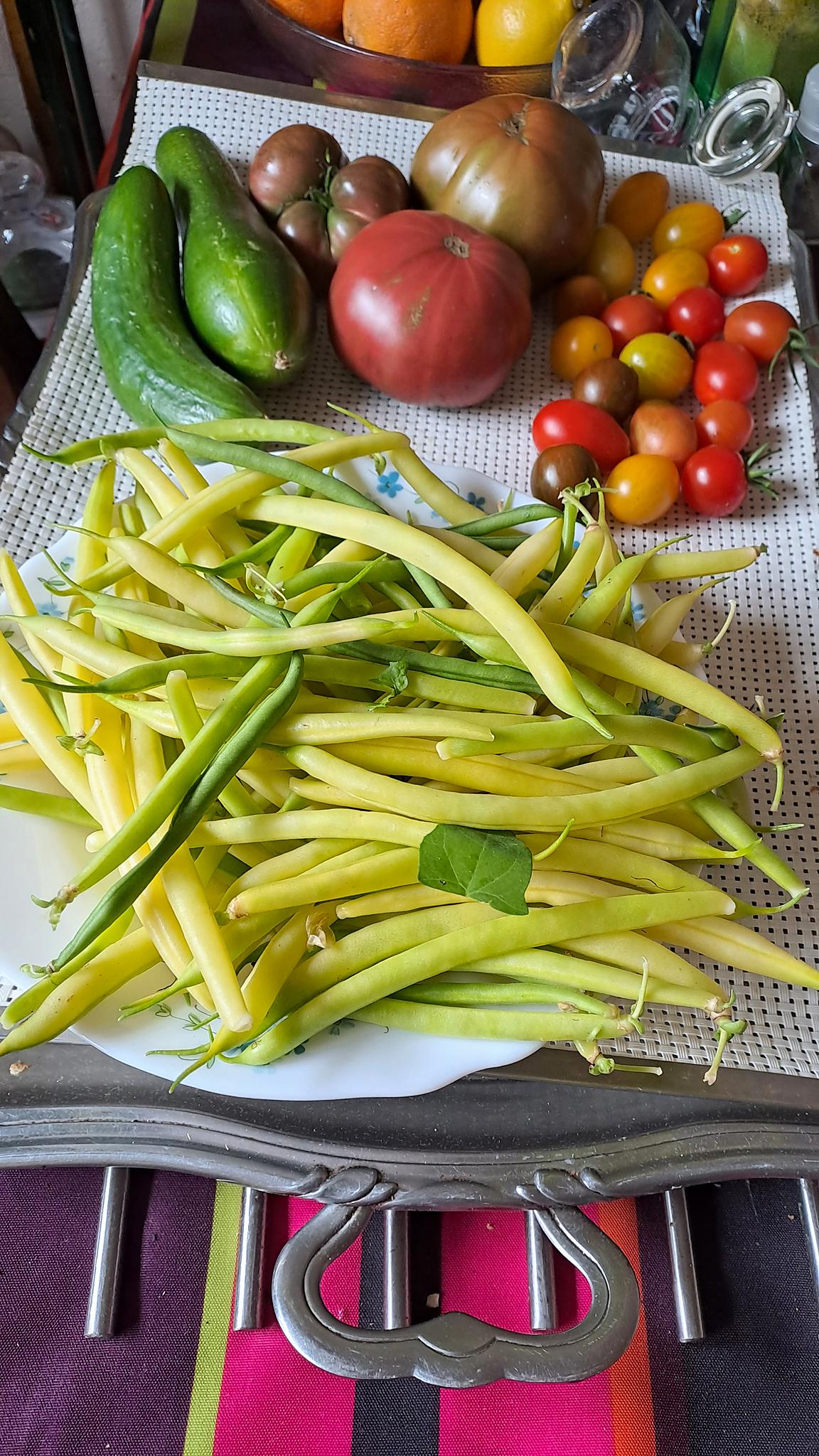 recette COTE DE PORC SAUCE AU POIVRE  DES MARAIS?    HARICOTS VERTS A L ITALIENNE