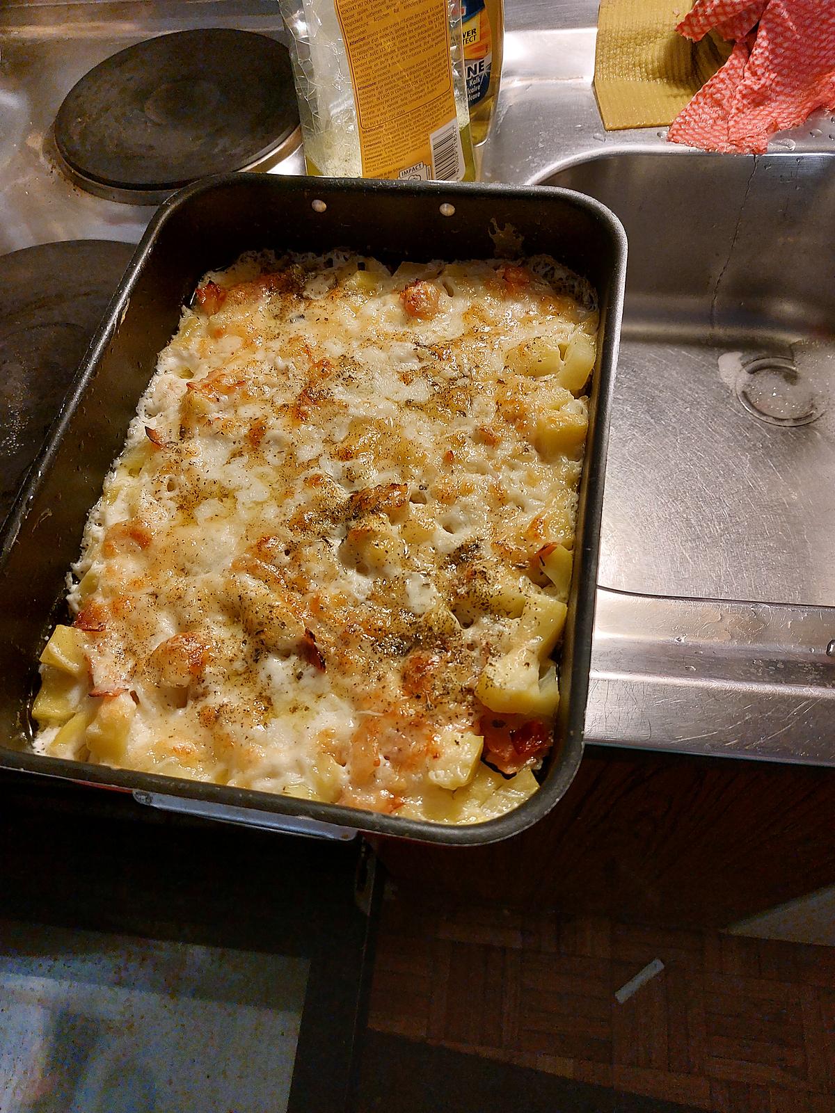 recette Gratin de pommes de terre avec jambon et oignon