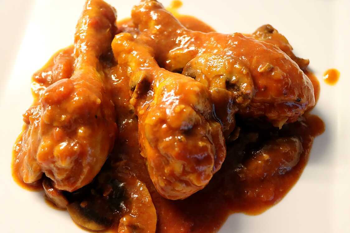 Recette de Poulet sauté à la sauce chasseur