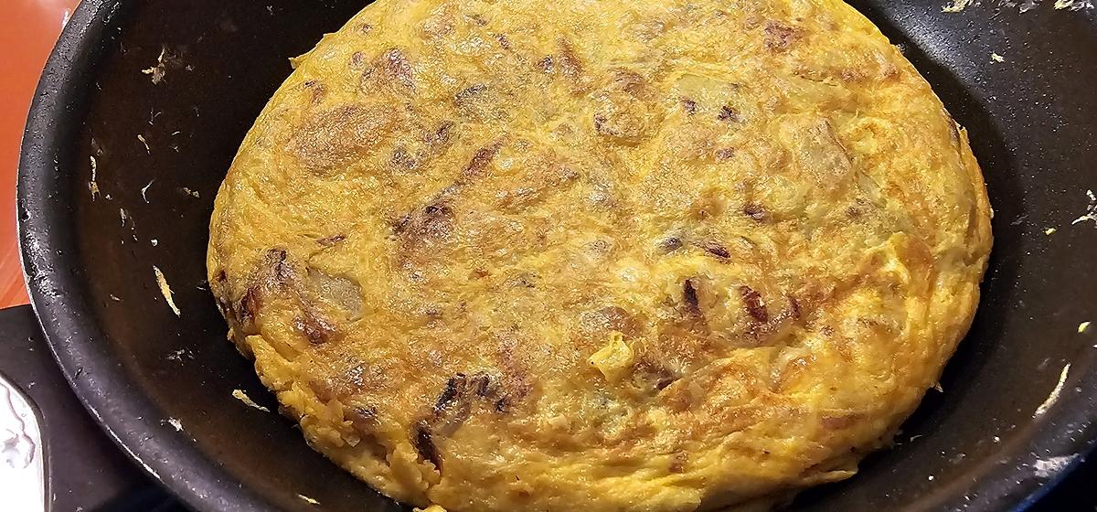 recette Tortilla pommes de  terre et oignons