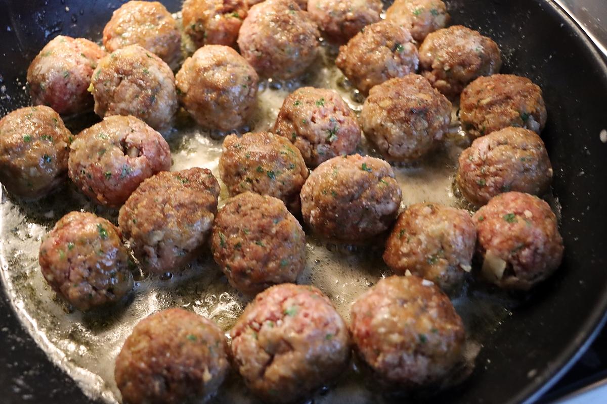 recette Boulettes à la sauce crémeuse aux champignons