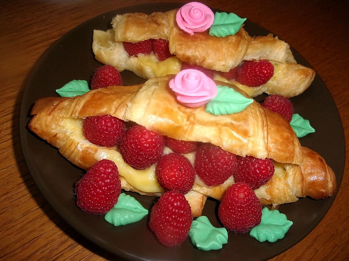 recette Croissants aux framboises/crème pâtissière.