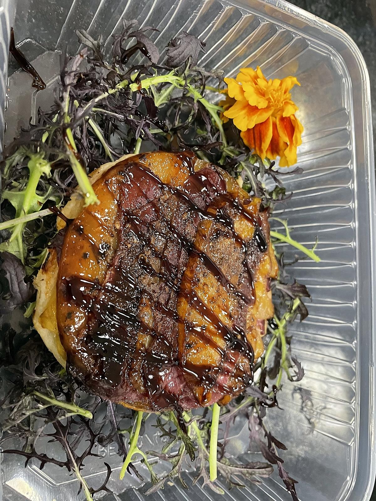 recette Tatin de magret de canard et mangue, mesclun fruit rouge