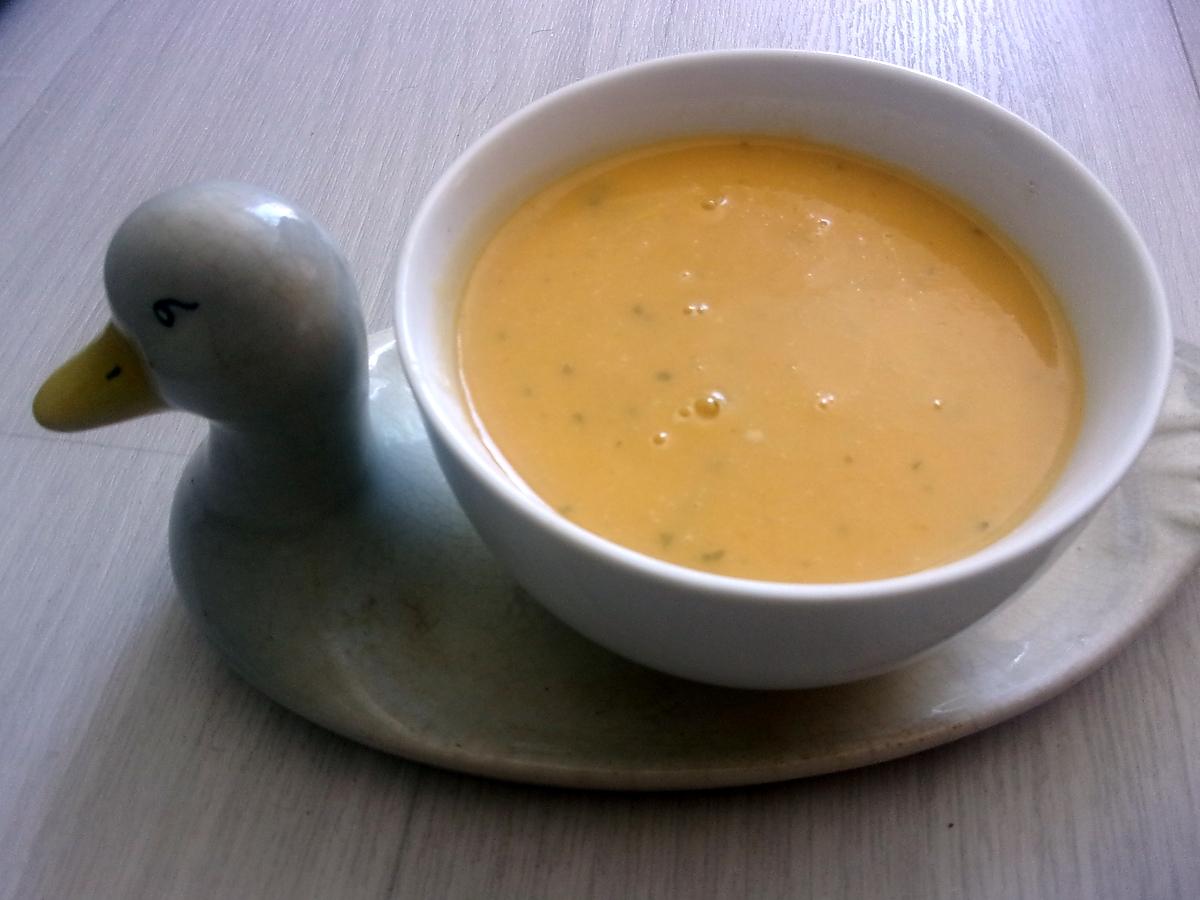 recette Soupe de carottes,navets,crème/persillé.au cookéo.