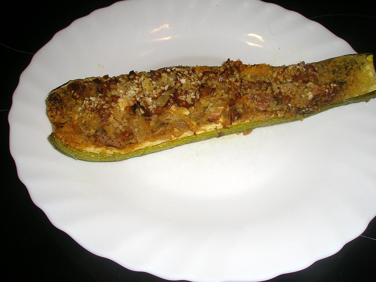 recette Courgette farcie aux girolles