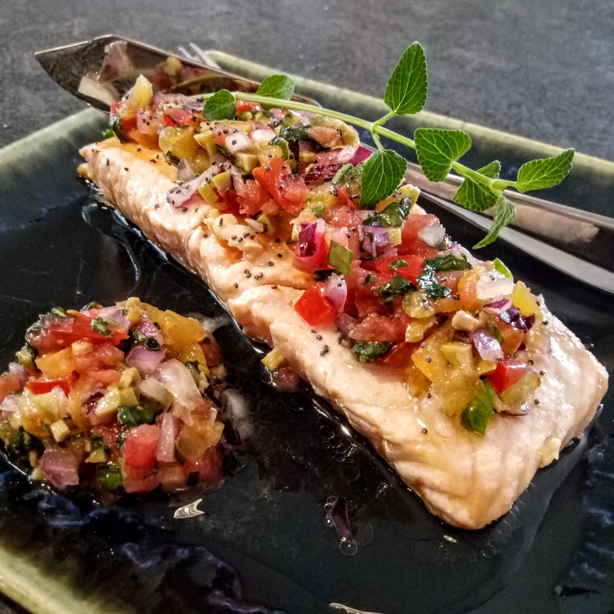 recette PAVÉ DE SAUMON GRILLÉ SAUCE VIERGE.