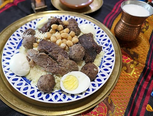 recette M'hawer bel z'har- Couscous de fêtes à l'agneau et fleur d'oranger- Terroir de Annaba
