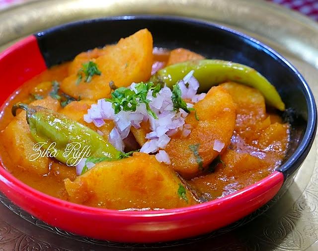 recette Marka batata harra bel kamoun- Tajine de pommes de terre-sauce tomate piquante au cumin