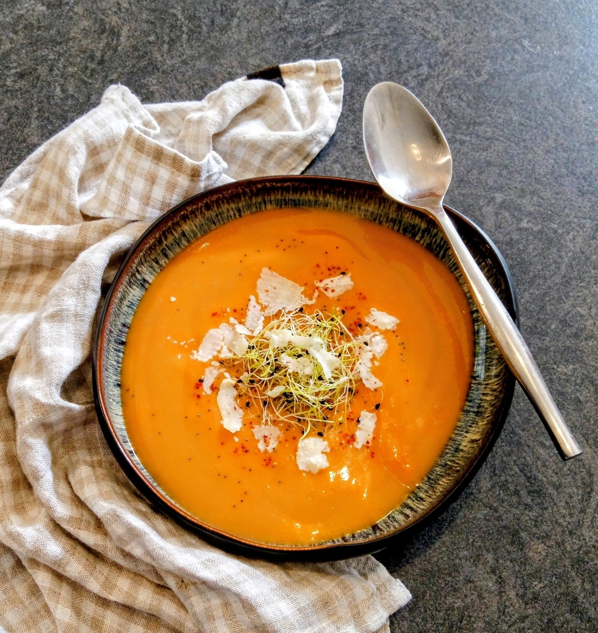 recette BOUCHÉES GOURMANDES AUX LEGUMES D'ÉTÉ
