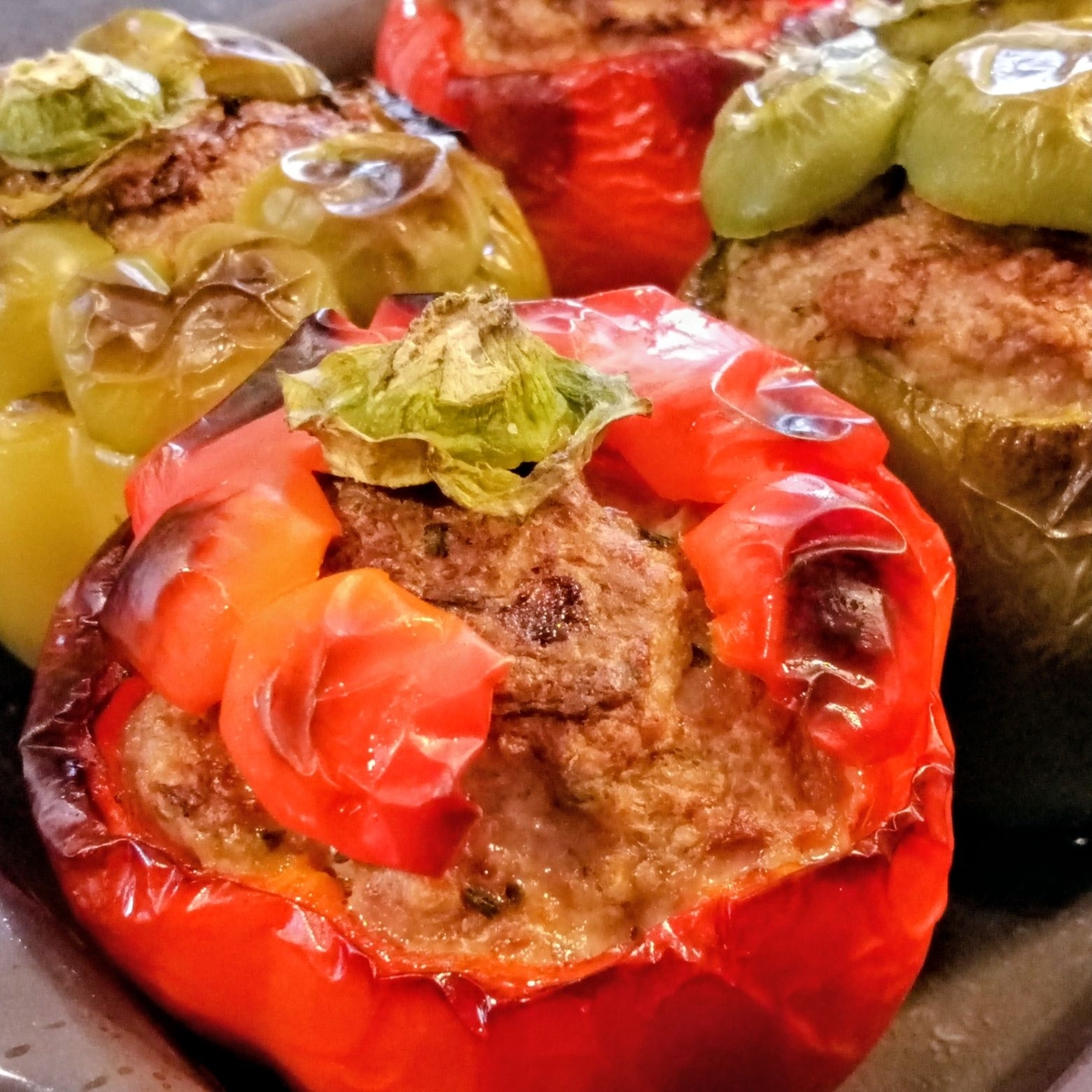 recette POIVRONS FARCIS BOULGOUR/VEAU/ LÉGUMES.