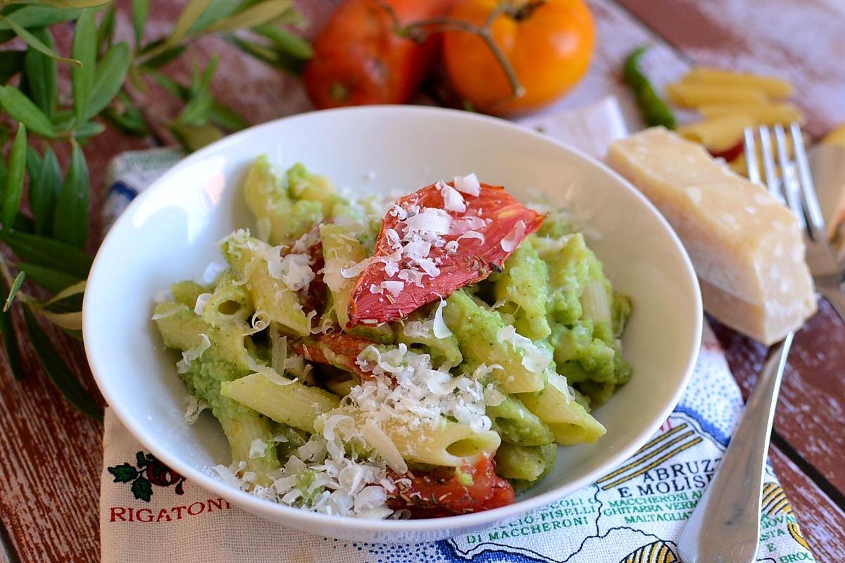 recette Pâtes coulis de brocoli et tomates rôties au four