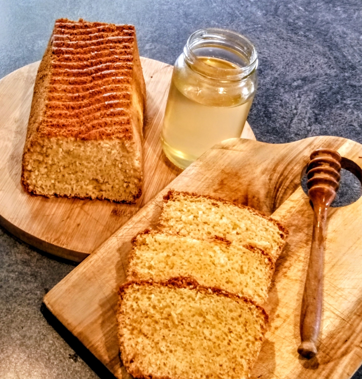 recette CAKE LÉGER & MOELLEUX MIEL/CITRON