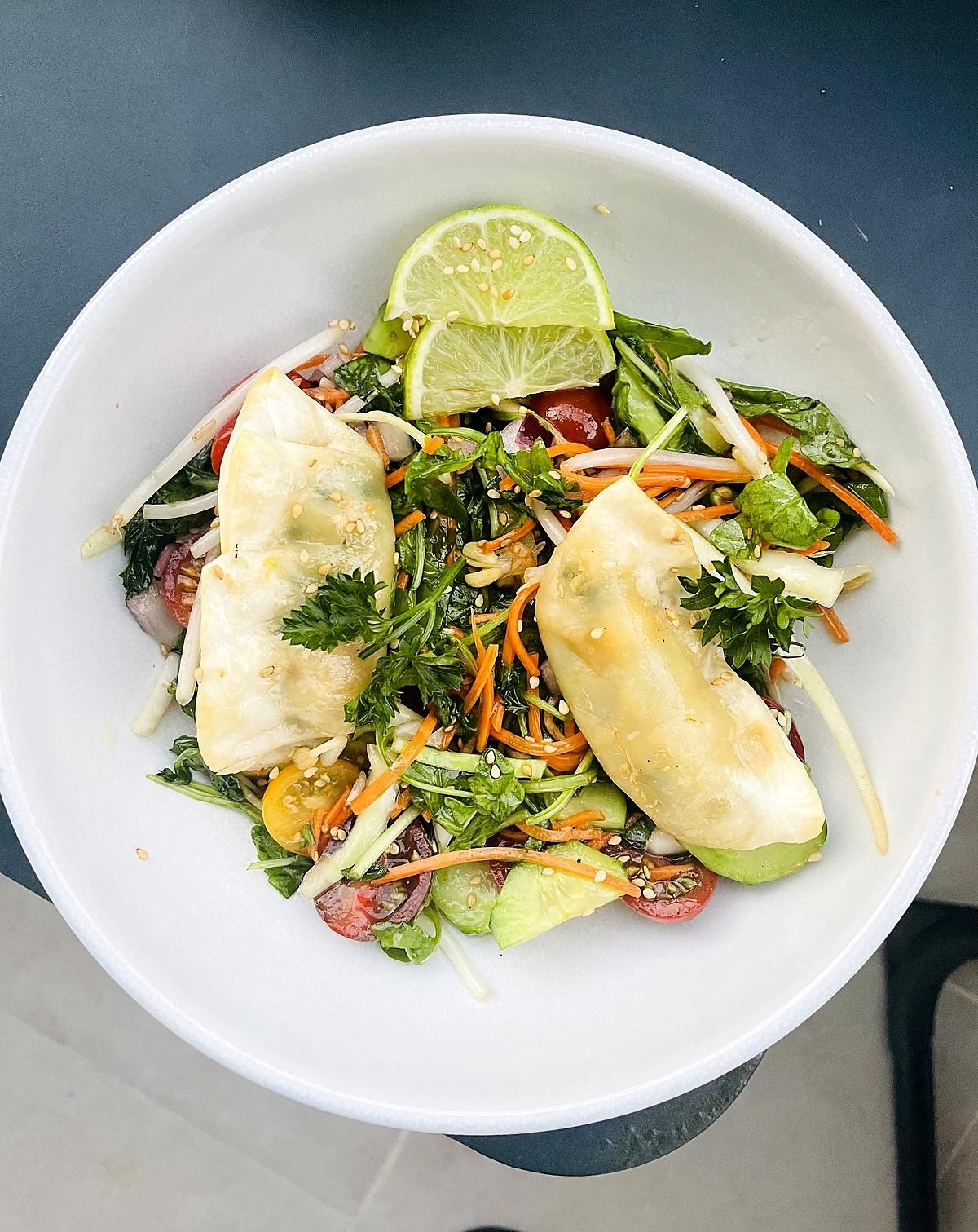 recette Salade de gyosa croustillants