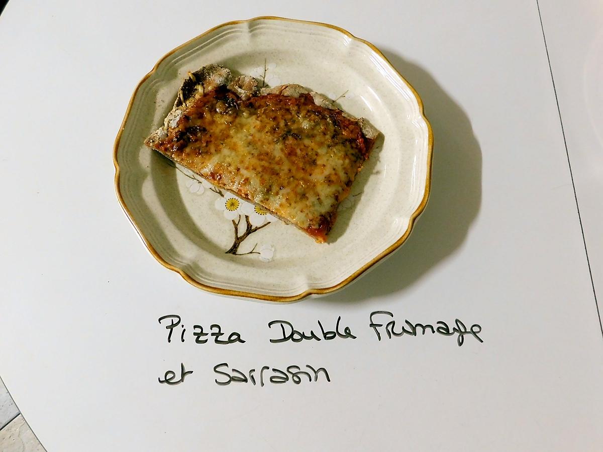 recette Pizza de sarrasin et au double fromage