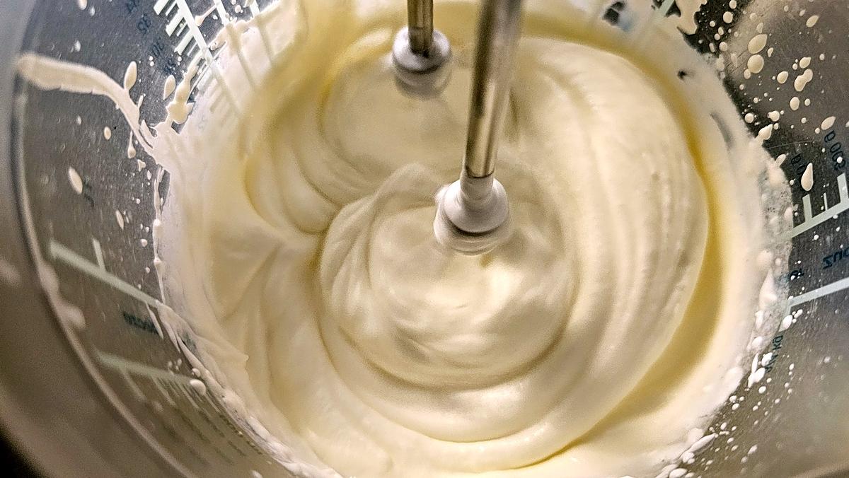 recette Natas do Céu l'un des desserts Portugais les plus traditionnels, également connu sous le nom de « nuages du ciel