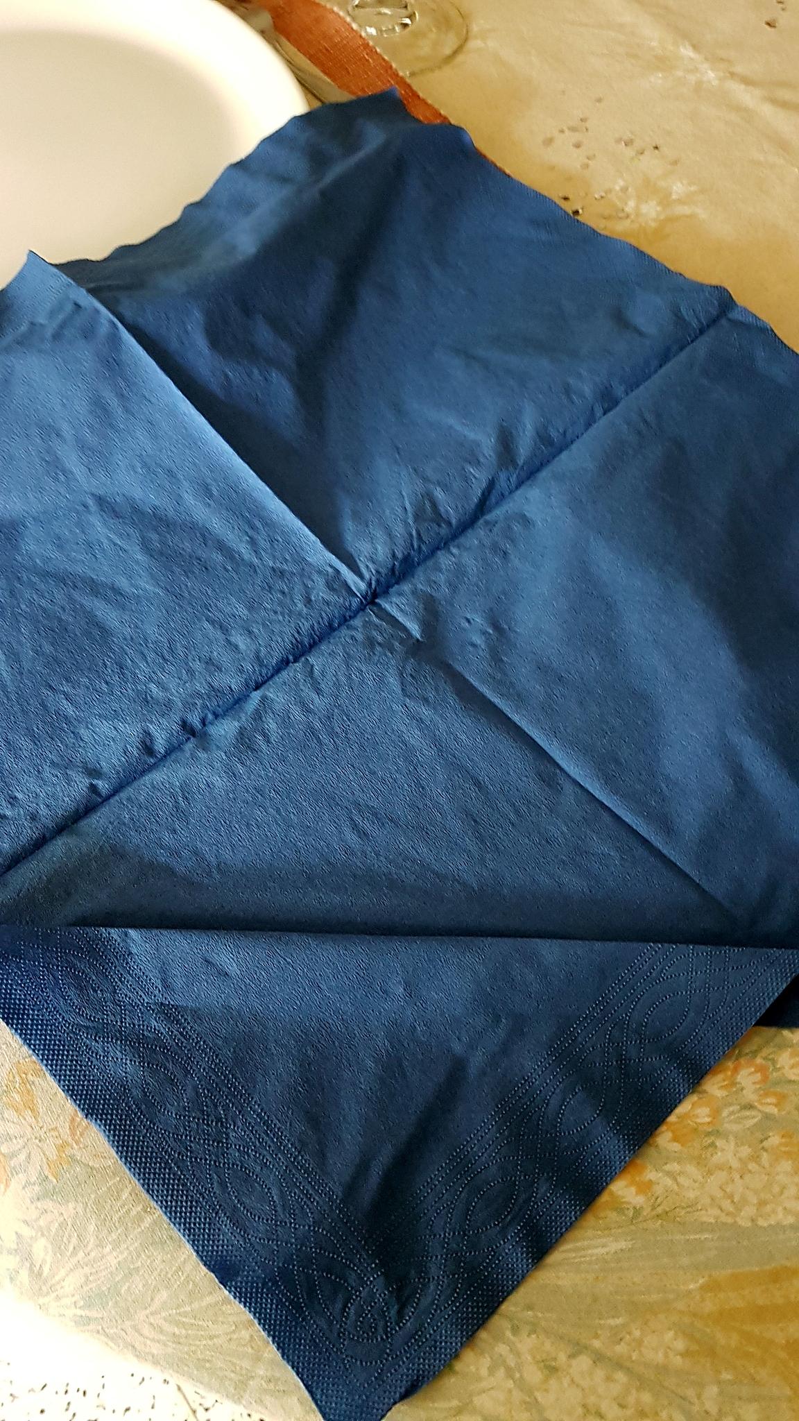 recette Deux pliages de serviettes anniversaire et noël