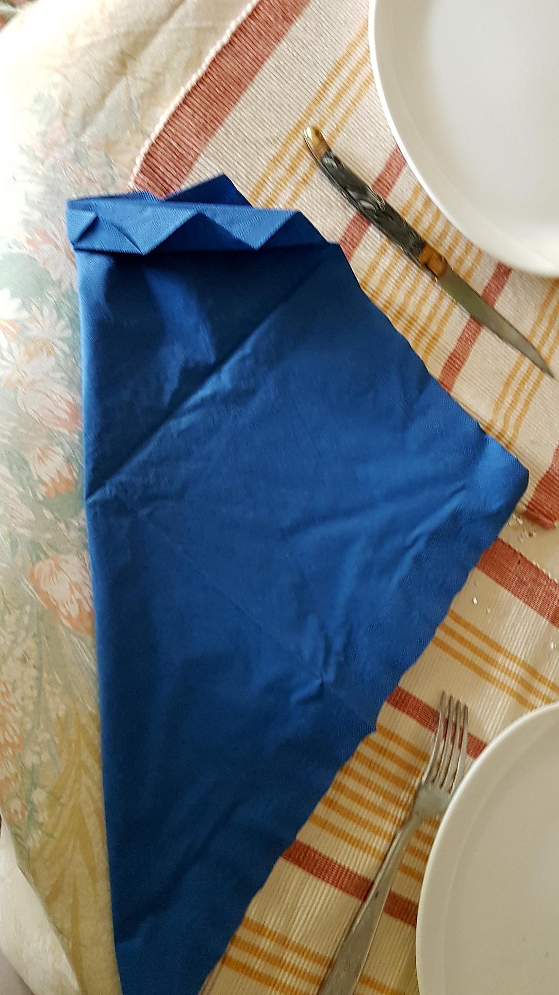 recette Deux pliages de serviettes anniversaire et noël