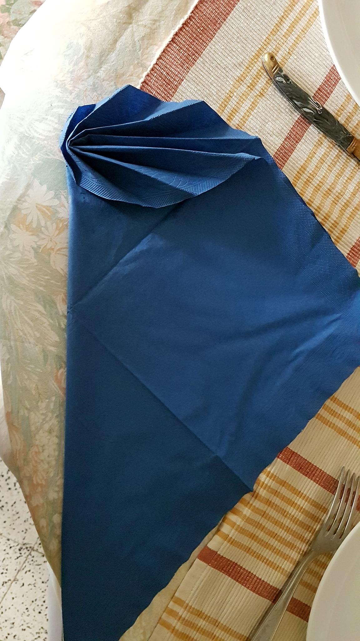 recette Deux pliages de serviettes anniversaire et noël