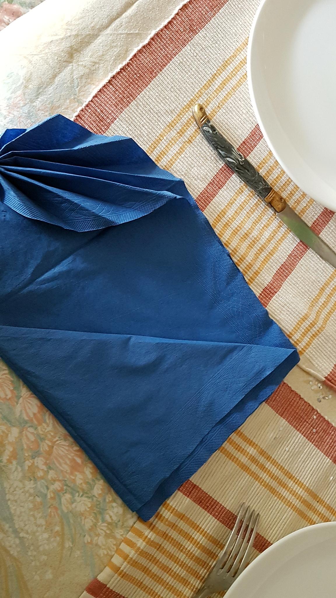 recette Deux pliages de serviettes anniversaire et noël