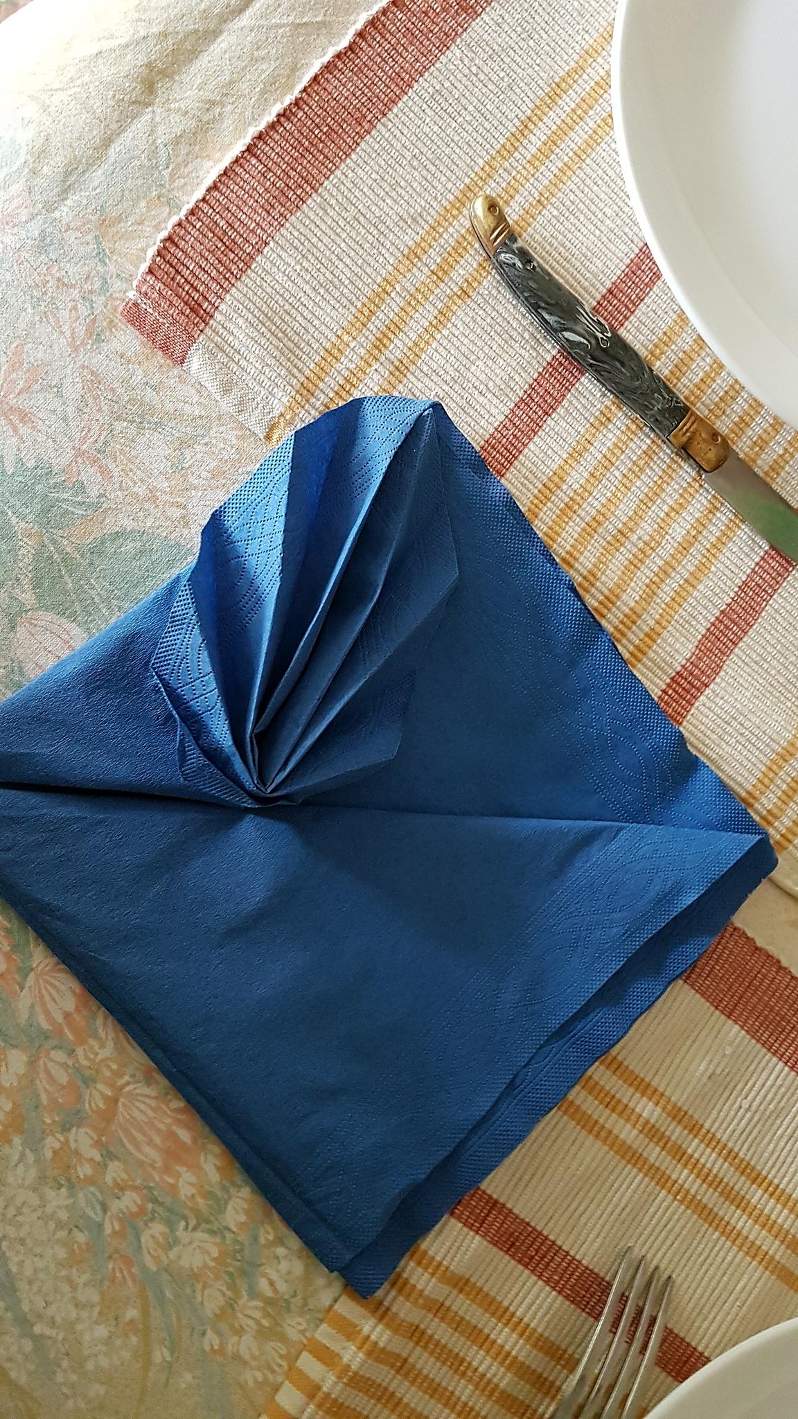 recette Deux pliages de serviettes anniversaire et noël