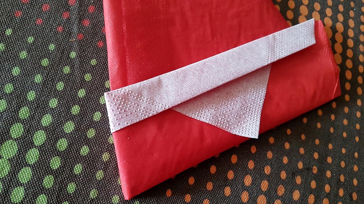 recette Deux pliages de serviettes anniversaire et noël