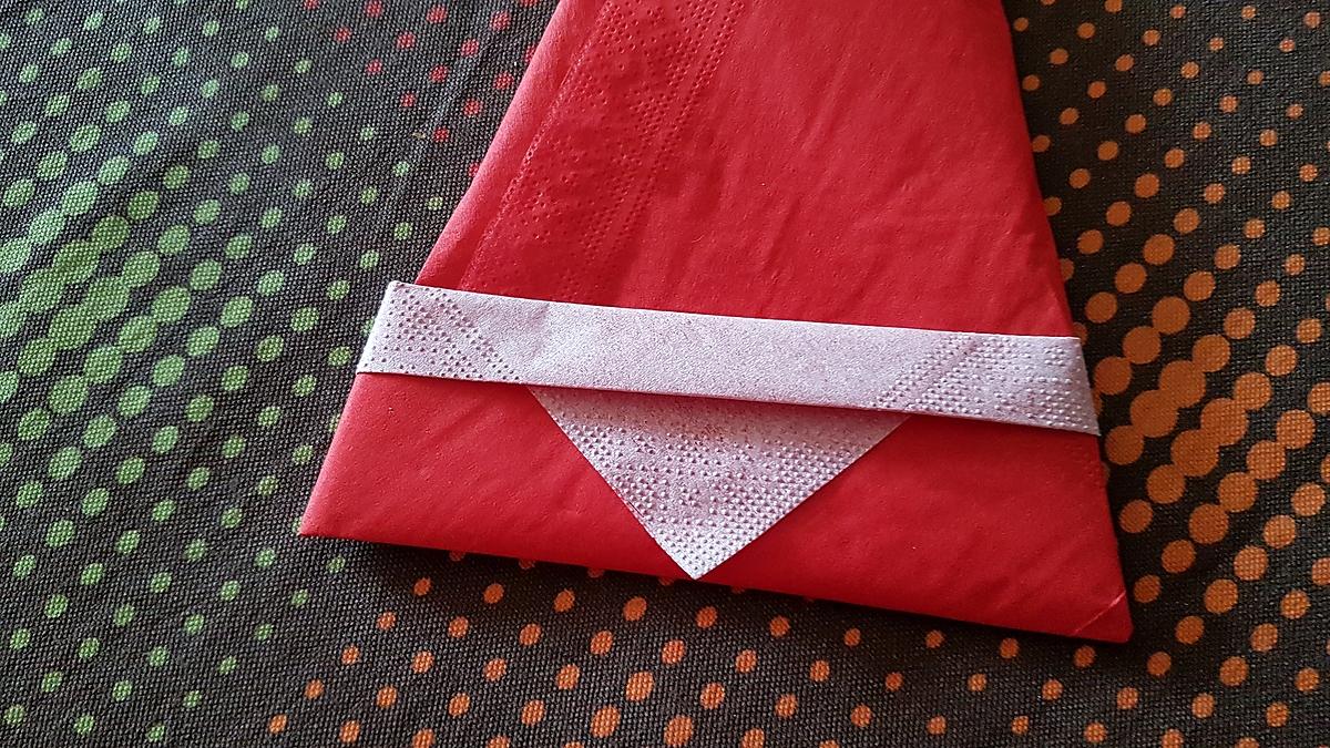 recette Deux pliages de serviettes anniversaire et noël