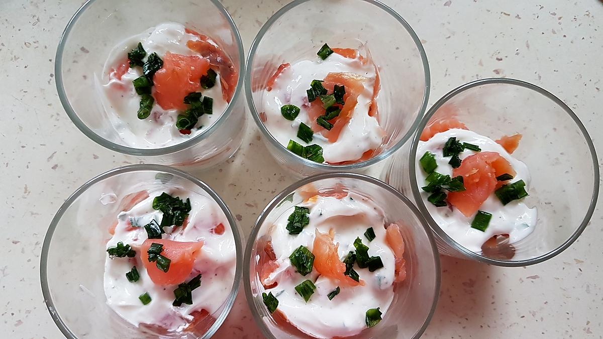 recette Verrines Saumon fumé/fromage blanc/confit de figues