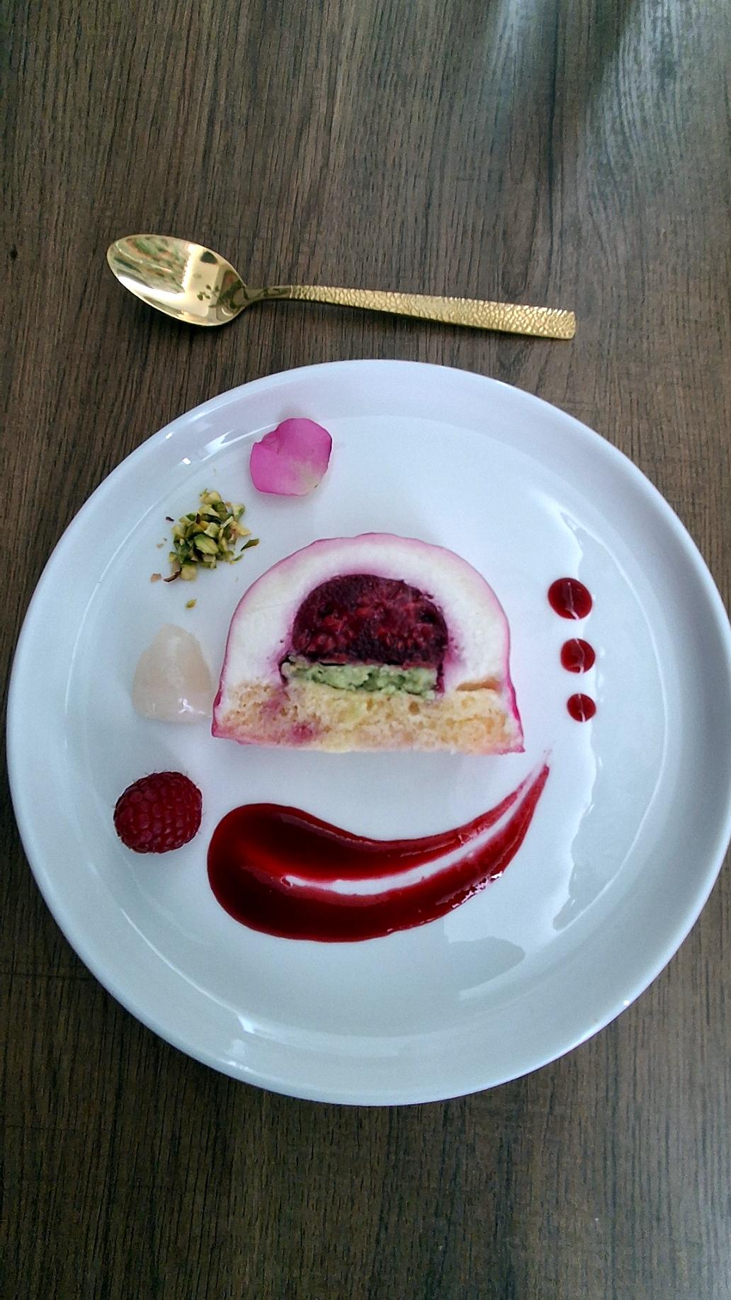 recette Bûche litchi-framboise-rose