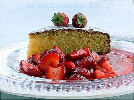 recette Gâteau Ricotta (agrumes) & salade de fraises....